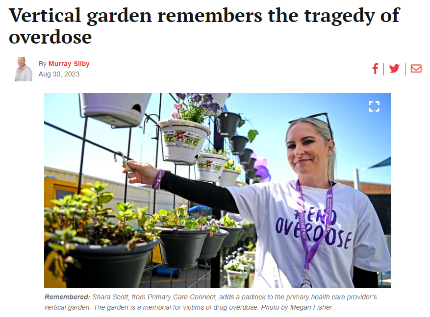 Vertical garden remembers the tragedy of overdose